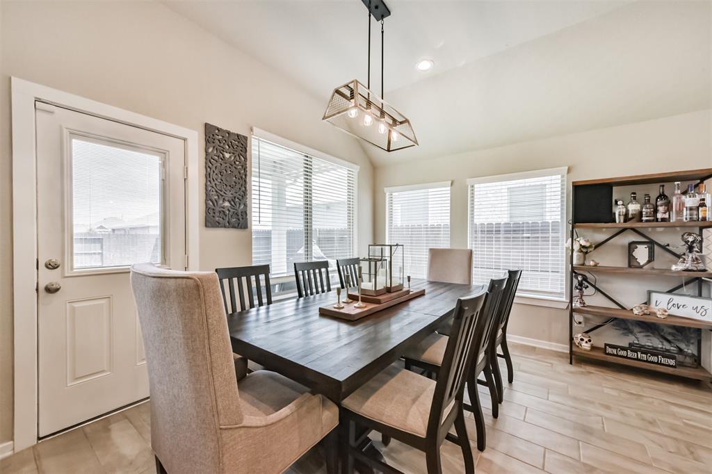 4711 Bartagrass Drive, Rosenberg, Texas image 12