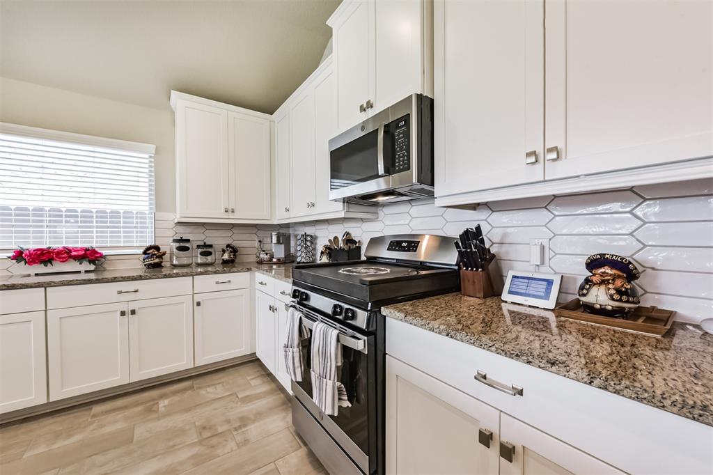4711 Bartagrass Drive, Rosenberg, Texas image 17