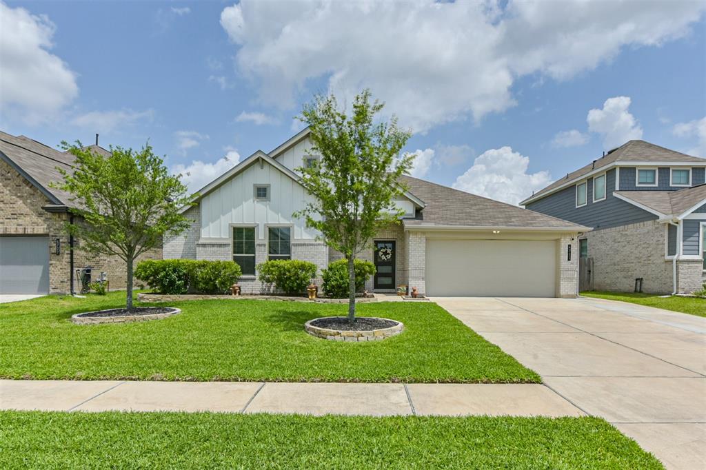 4711 Bartagrass Drive, Rosenberg, Texas image 5