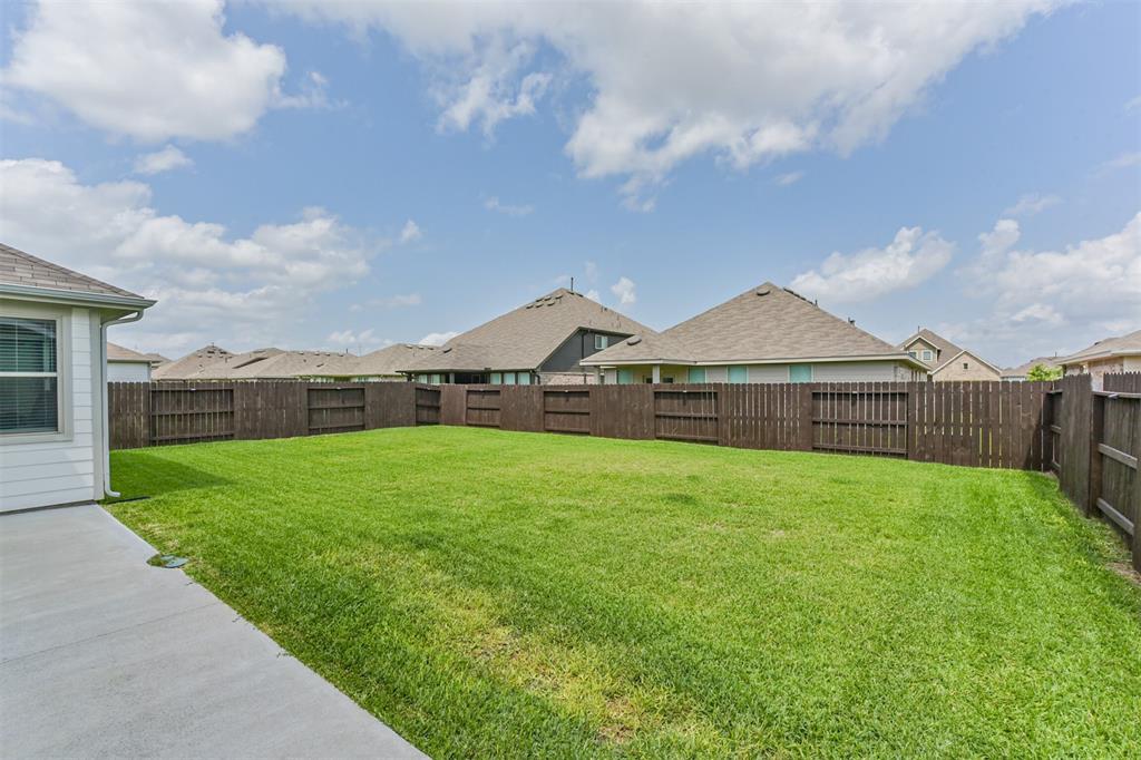 4711 Bartagrass Drive, Rosenberg, Texas image 34