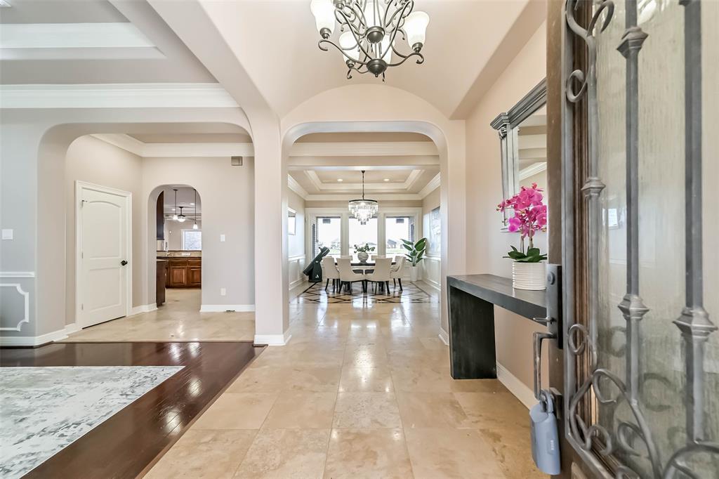 3611 S Shore Drive, Rosharon, Texas image 2