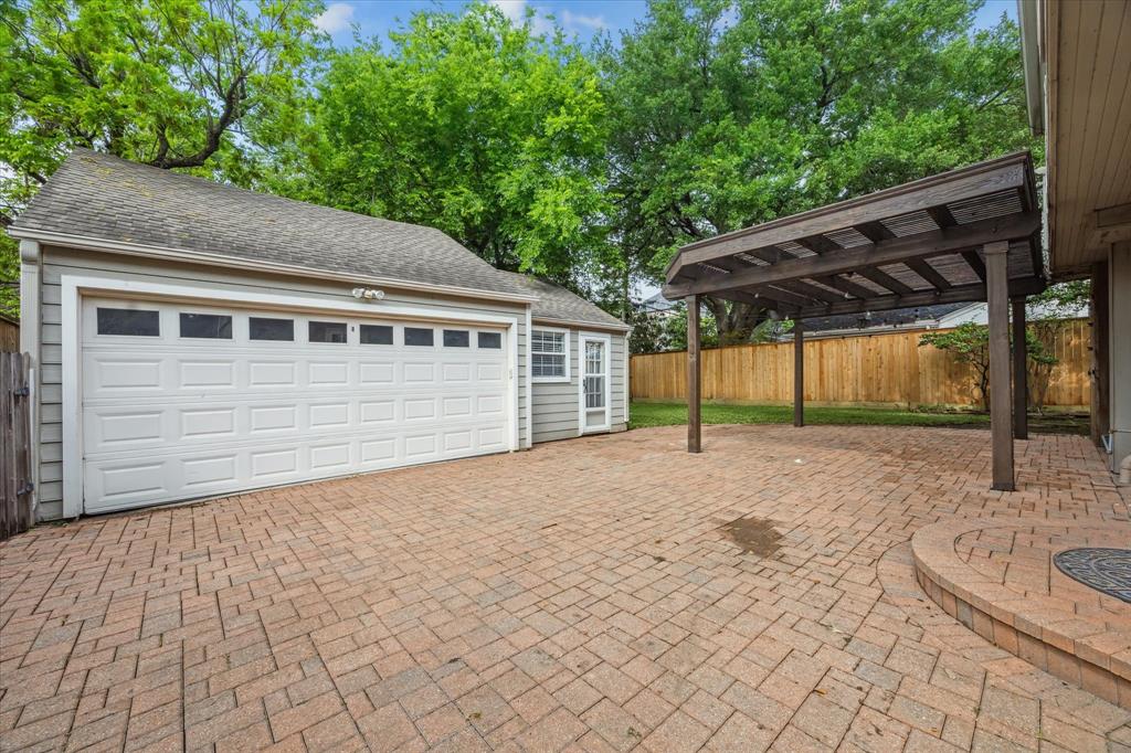 2424 Dryden Road, Houston, Texas image 28