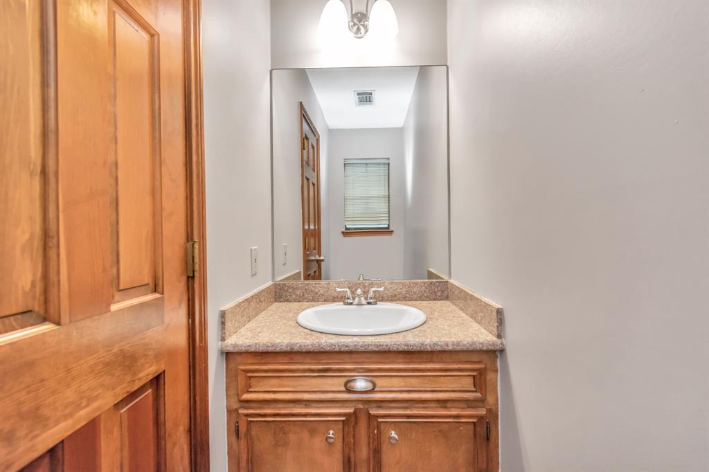 2118 Windmill Drive, Richmond, Texas image 17