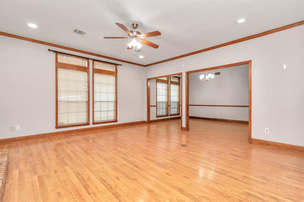 2118 Windmill Drive, Richmond, Texas image 5