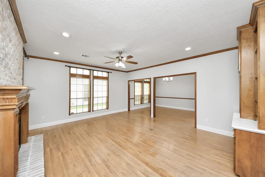 2118 Windmill Drive, Richmond, Texas image 5