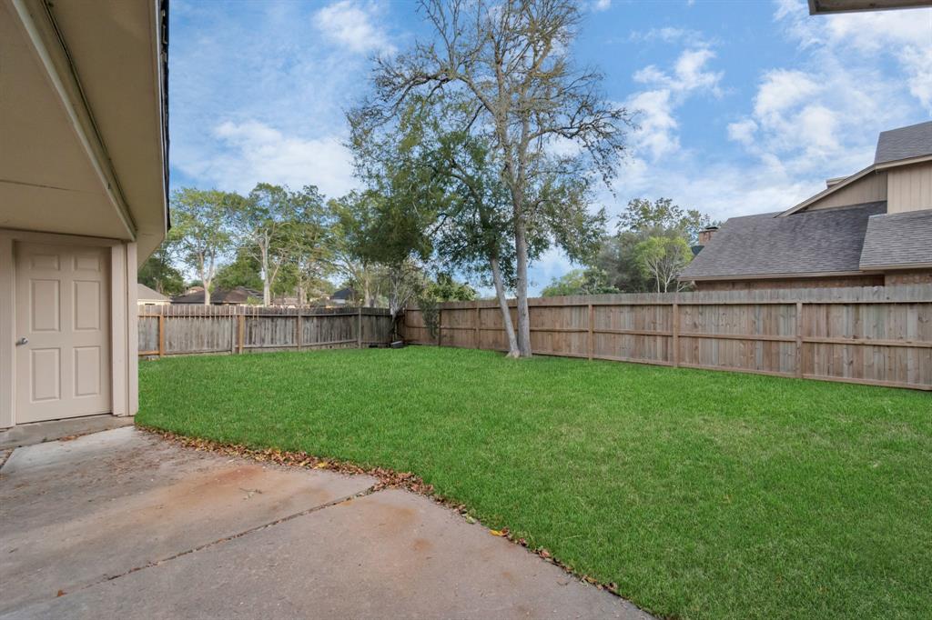 2118 Windmill Drive, Richmond, Texas image 34