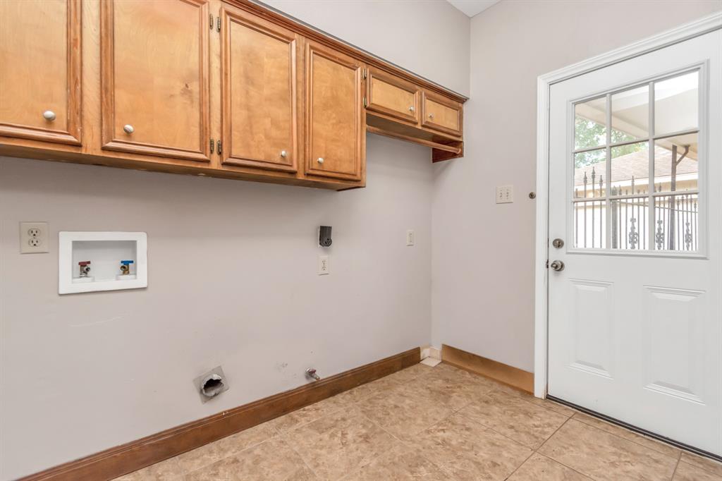 2118 Windmill Drive, Richmond, Texas image 18