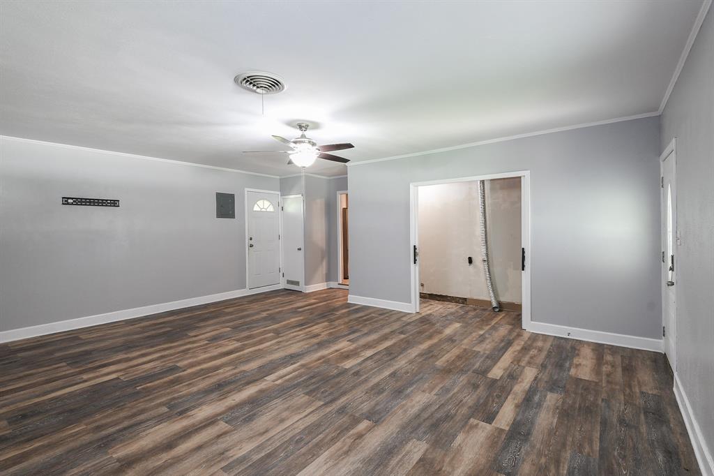 609 Jackson Street, Edna, Texas image 13