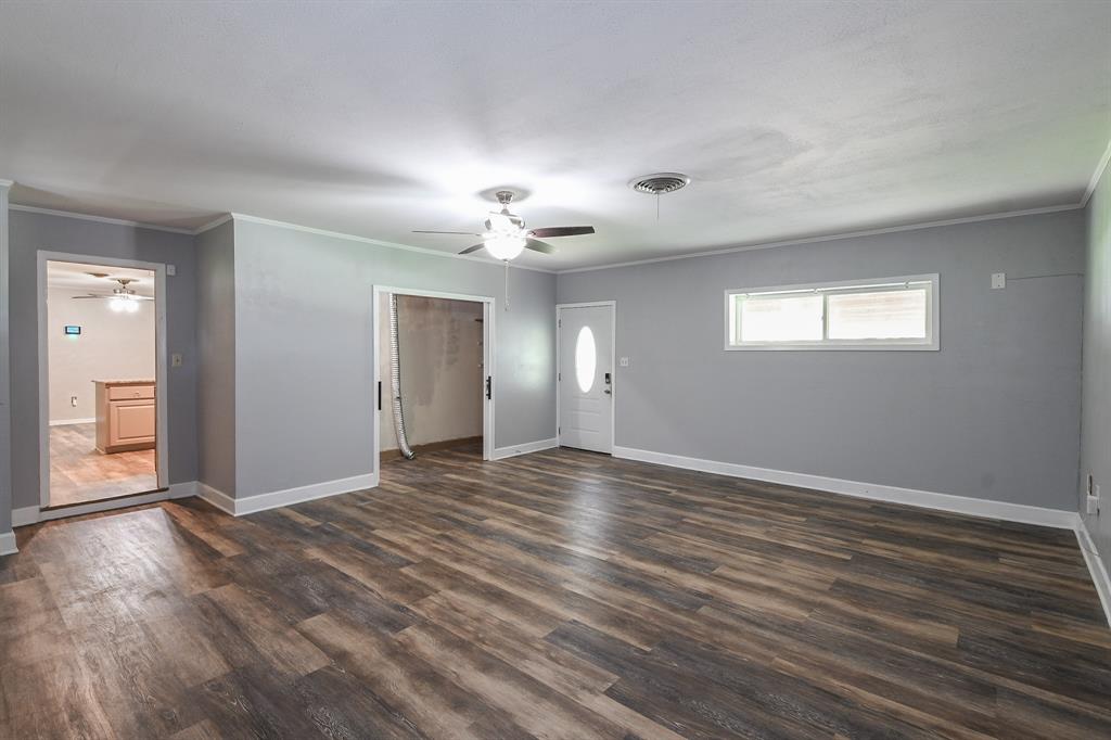 609 Jackson Street, Edna, Texas image 11