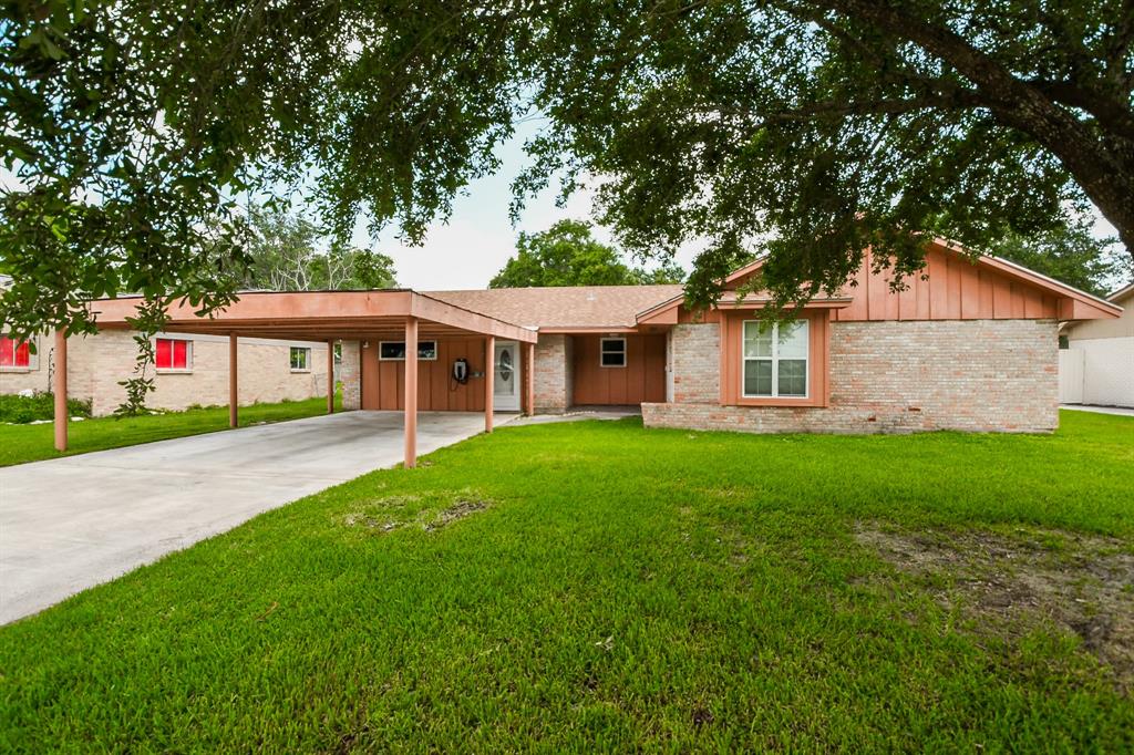 609 Jackson Street, Edna, Texas image 1