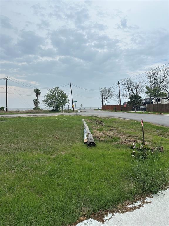 1 Jackson Avenue, Bacliff, Texas image 6