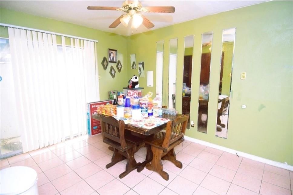 12506 Autumn Leaf Lane