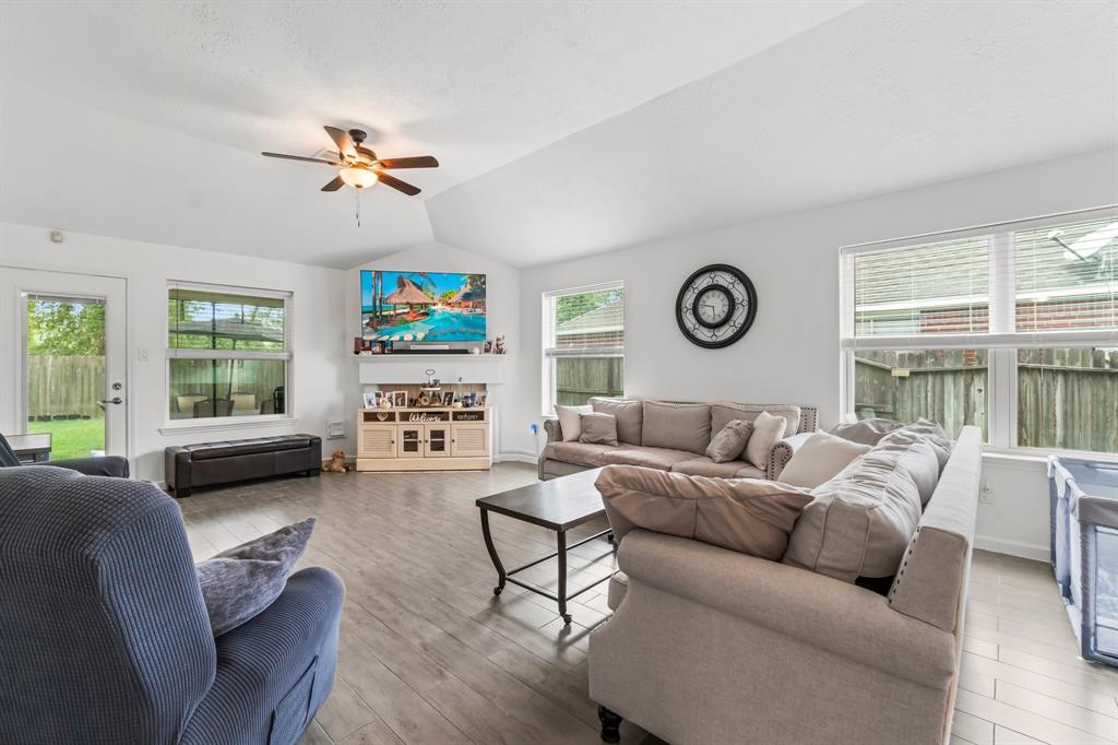 23211 Sandpiper Trail, Spring, Texas image 4