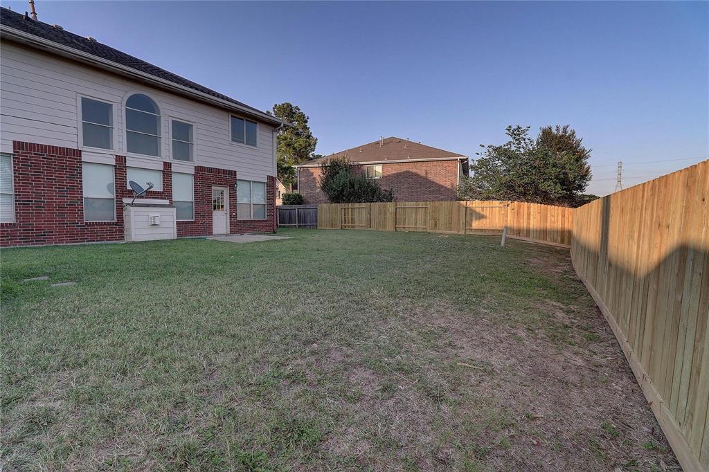 10807 Oak Bayou Lane, Houston, Texas image 39