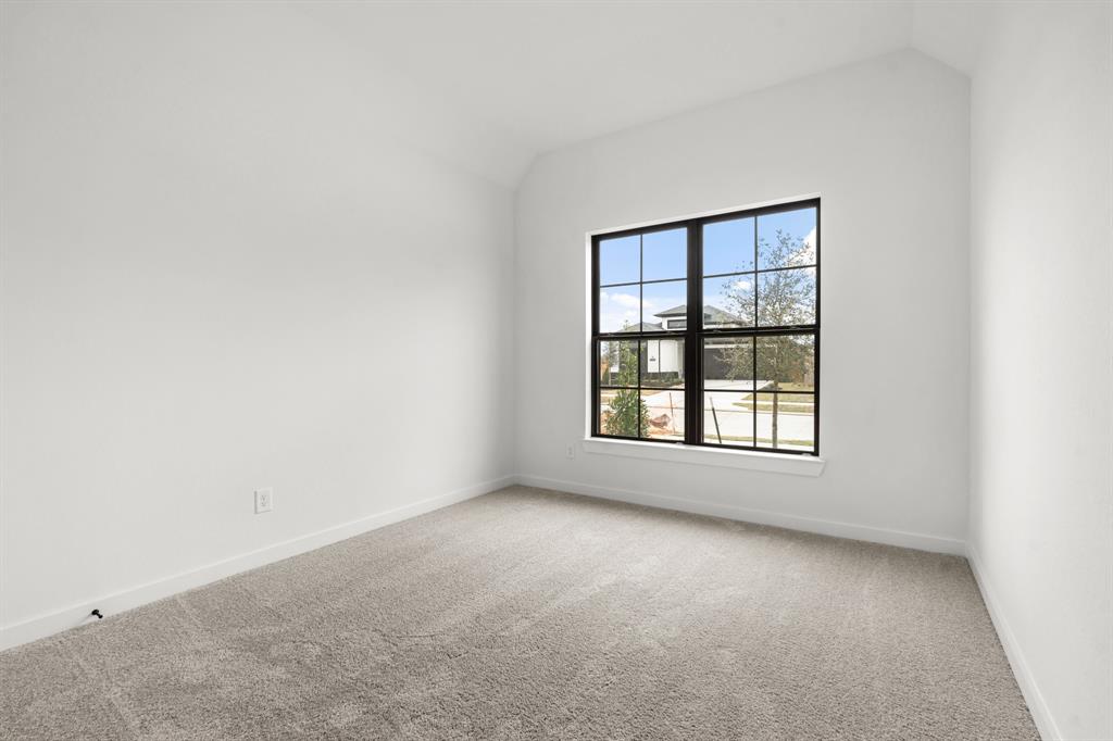 24926 Groundsel Cottage Lane, Cypress, Texas image 3