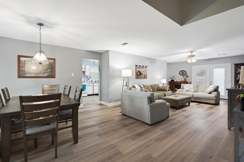 2218 Auburn Drive