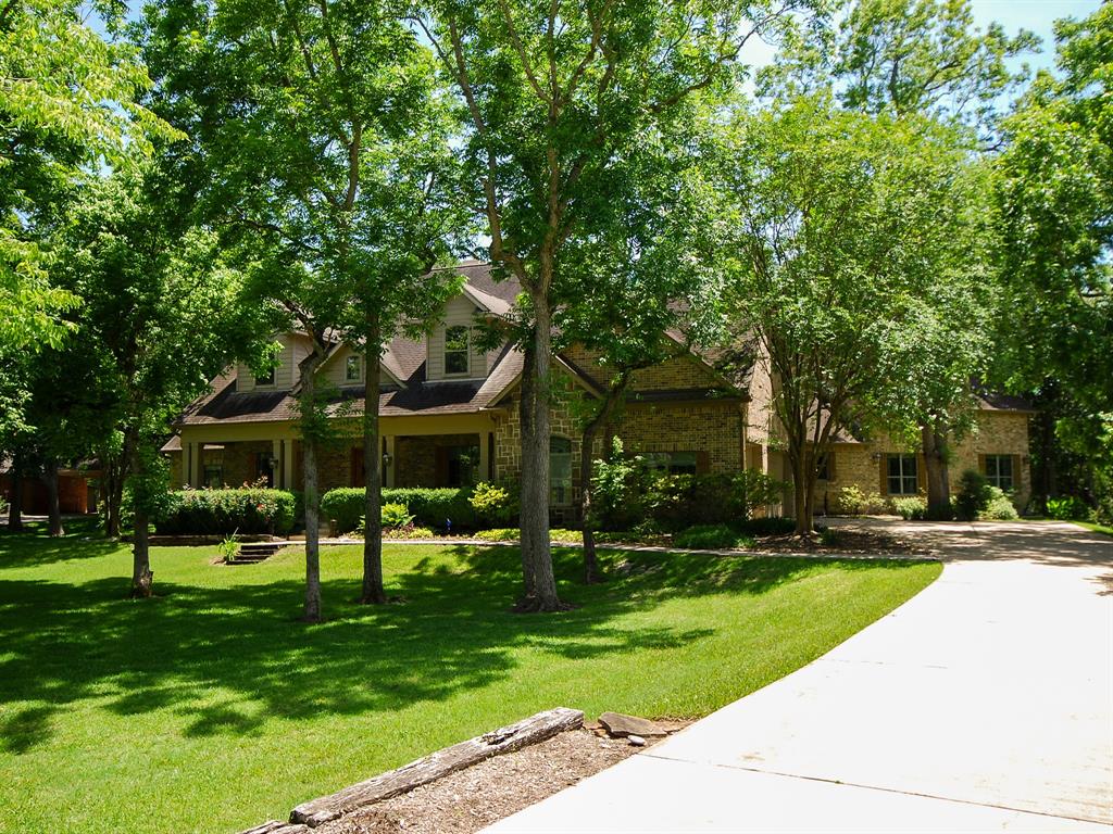 3219 Wellspring Lake Drive, Fulshear, Texas image 12