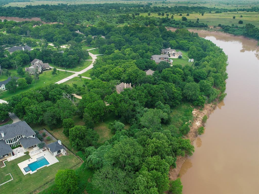 3219 Wellspring Lake Drive
