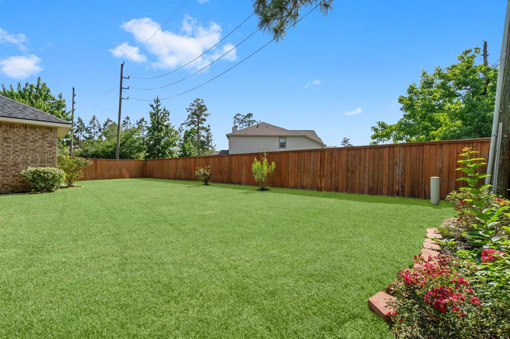 7 Fraiser Fir Place, Spring, Texas image 36