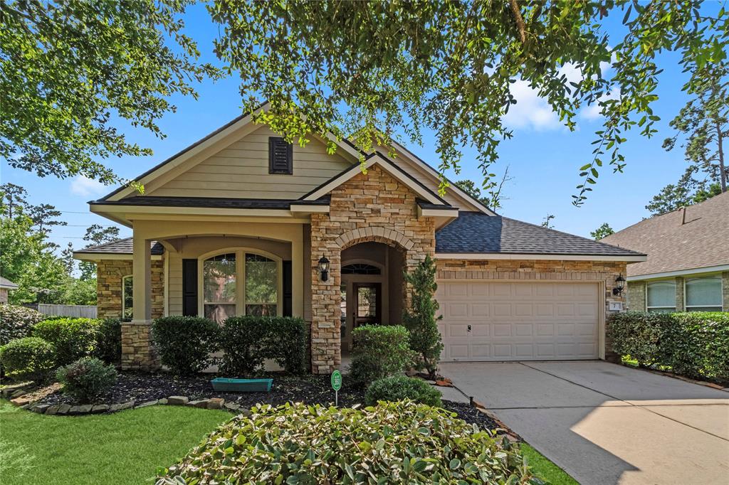 7 Fraiser Fir Place, Spring, Texas image 1