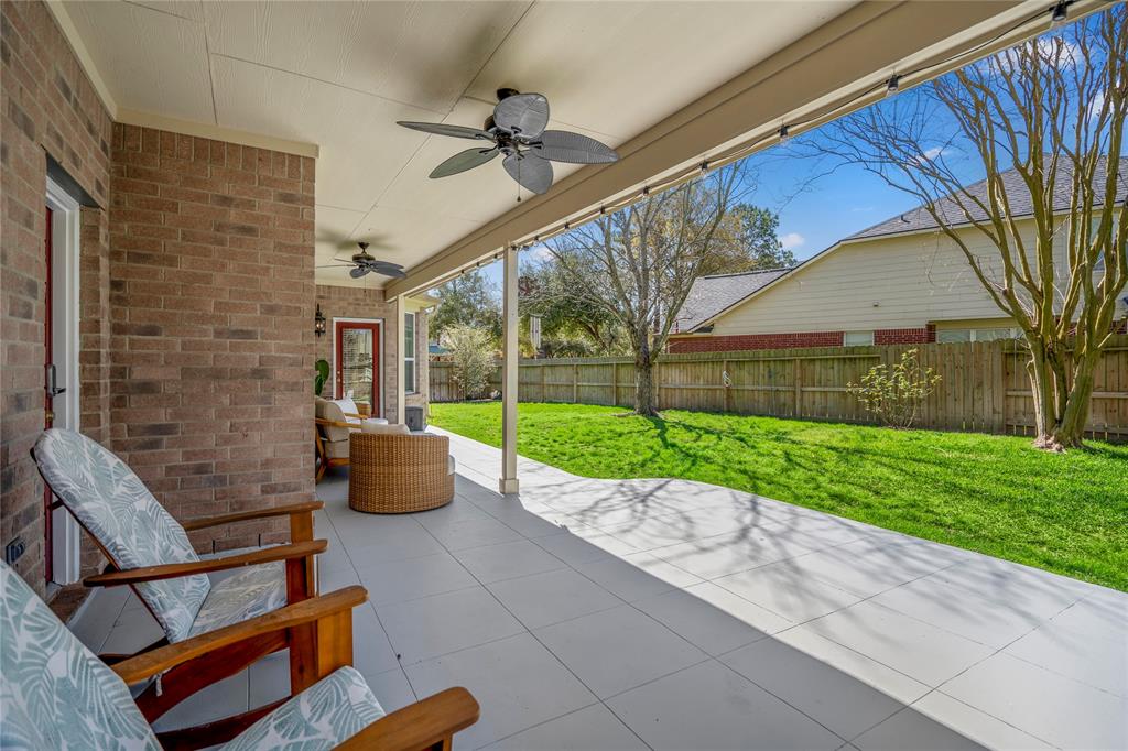 17603 Fall River Pass Court, Humble, Texas image 45