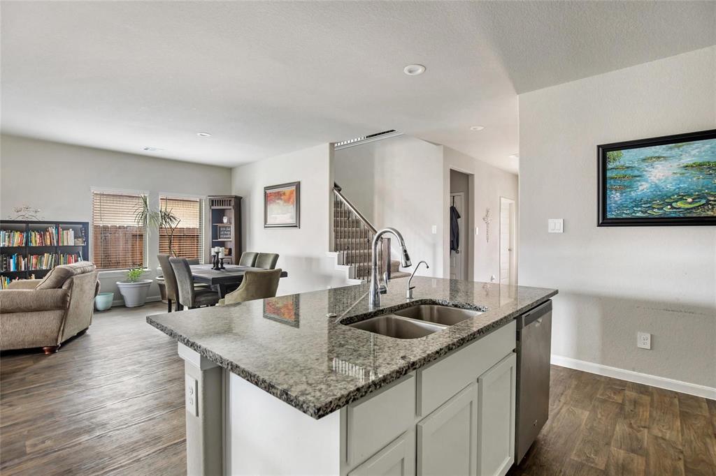 3427 Parker Trace Drive, Missouri City, Texas image 12