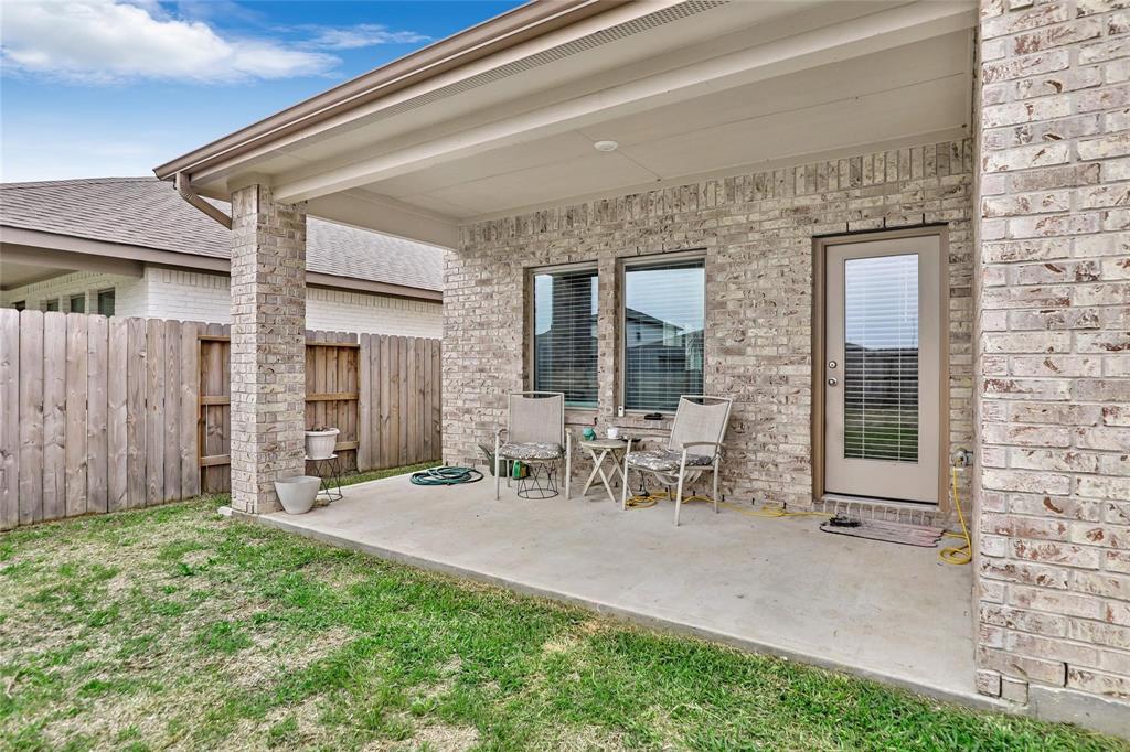 3427 Parker Trace Drive, Missouri City, Texas image 40