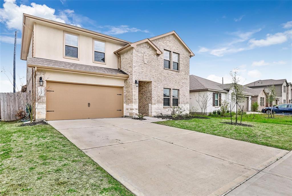 3427 Parker Trace Drive, Missouri City, Texas image 2