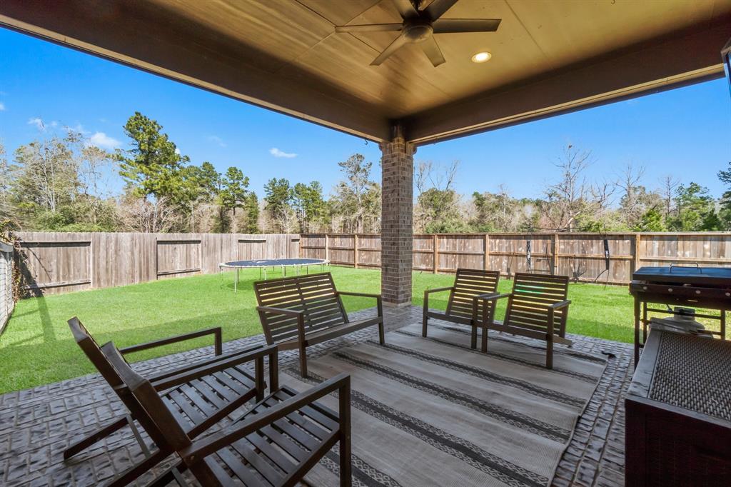 103 Fox Trail Road, Montgomery, Texas image 2