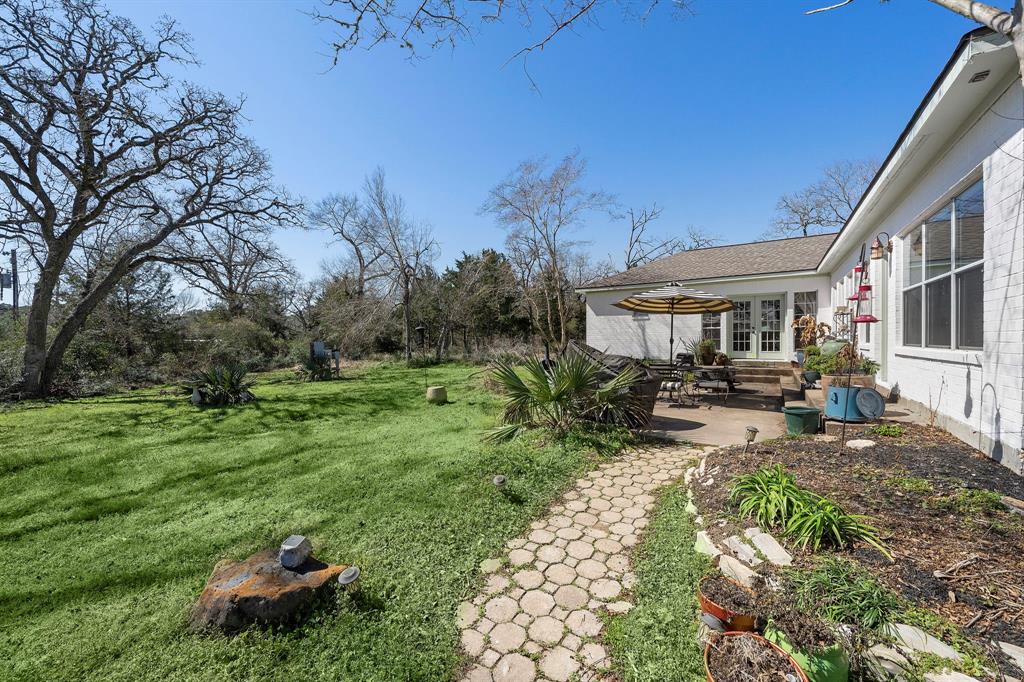 118 Camilla Cir Cir, Bellville, Texas image 26
