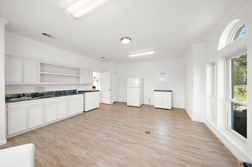 118 Camilla Cir Cir, Bellville, Texas image 15