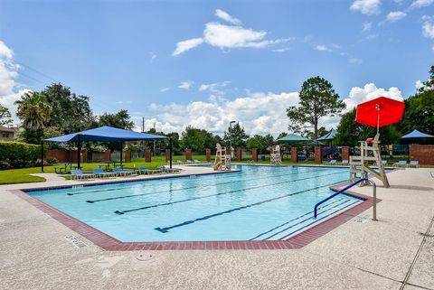 A home in Pearland