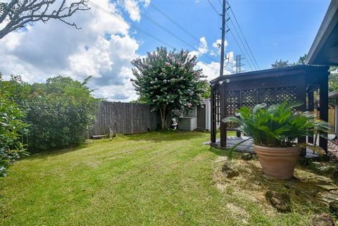 A home in Pearland