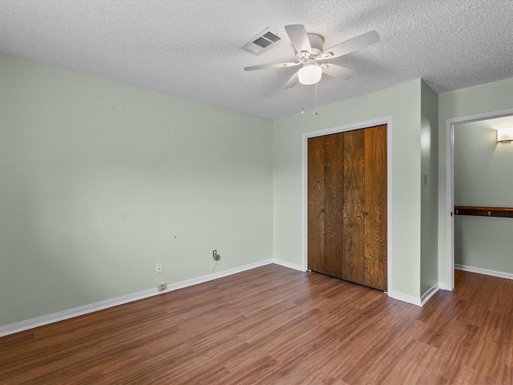 887 Silverpines Road, Houston, Texas image 18