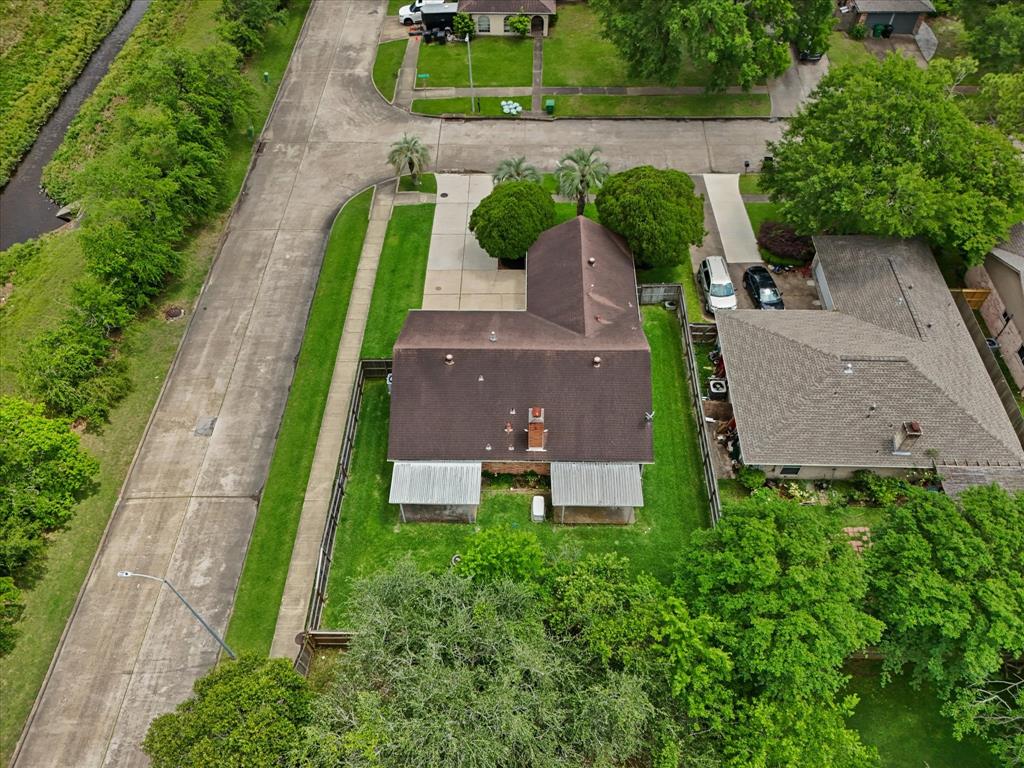 887 Silverpines Road, Houston, Texas image 38
