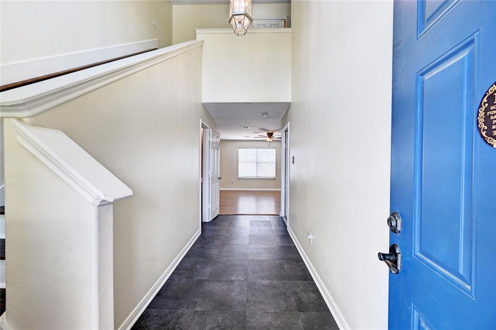 28827 Frio River Loop