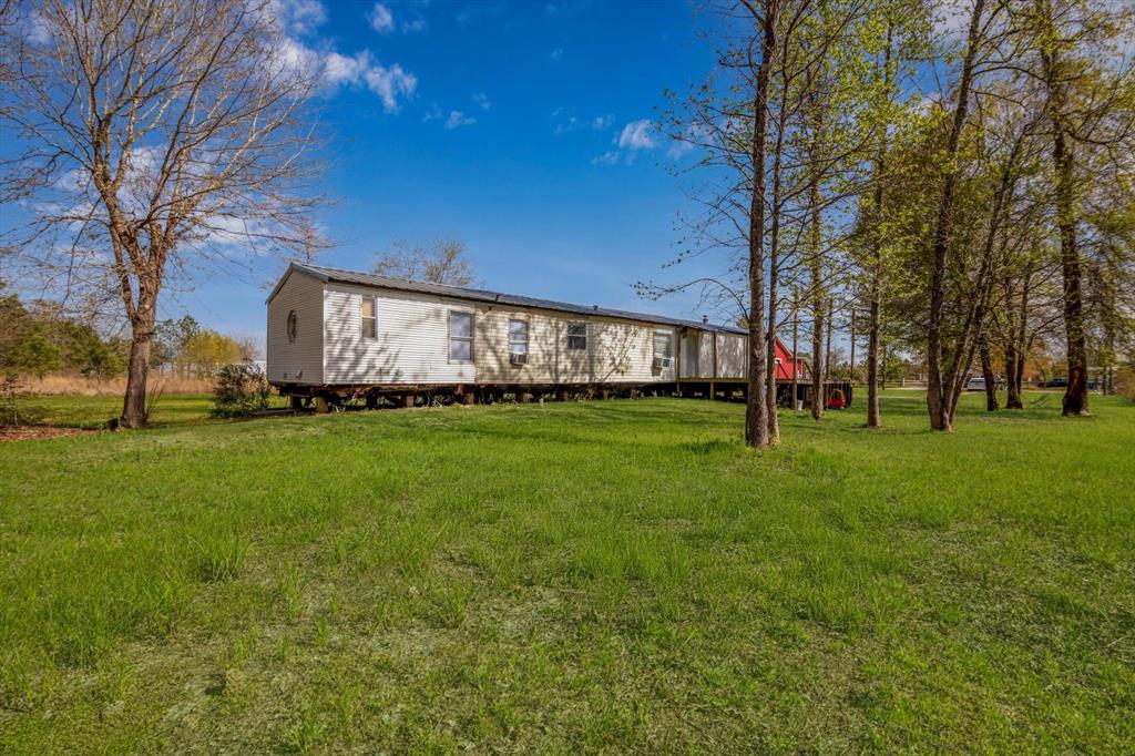 1867 County Road 3550, Cleveland, Texas image 6