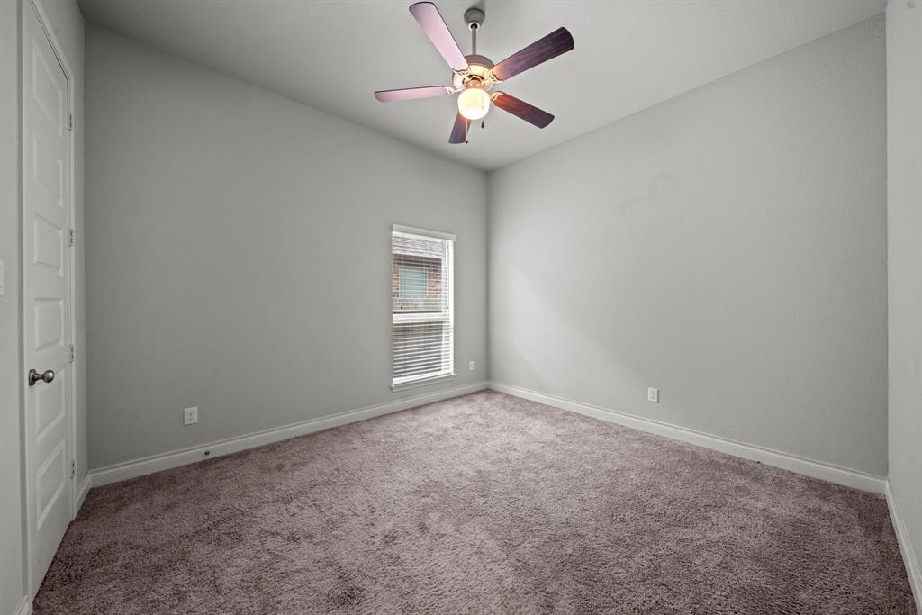 212 Red Petal Way, Conroe, Texas image 7