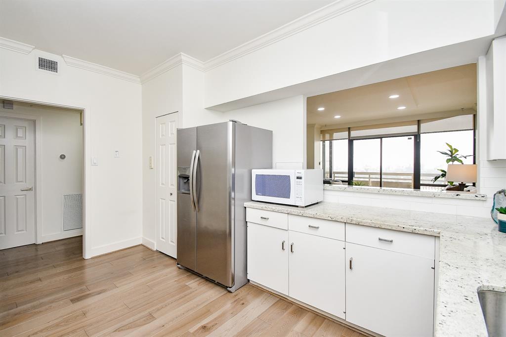 14 Greenway Plaza #24N, Houston, Texas image 18