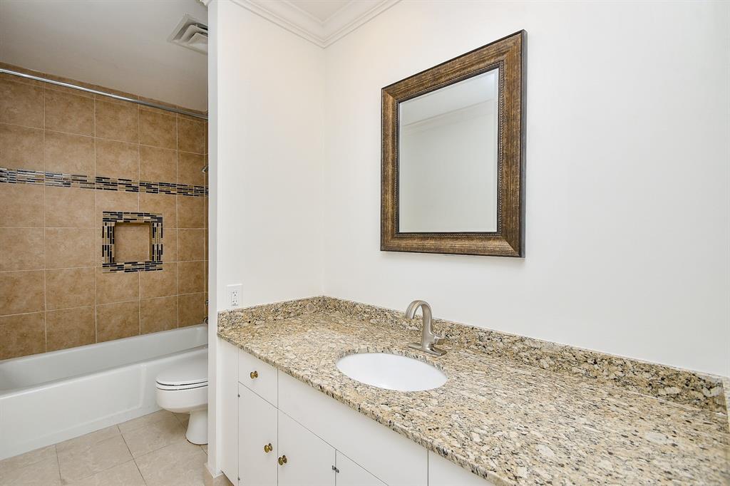 14 Greenway Plaza #24N, Houston, Texas image 28