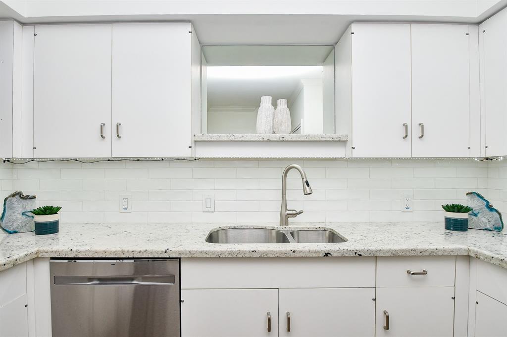 14 Greenway Plaza #24N, Houston, Texas image 14