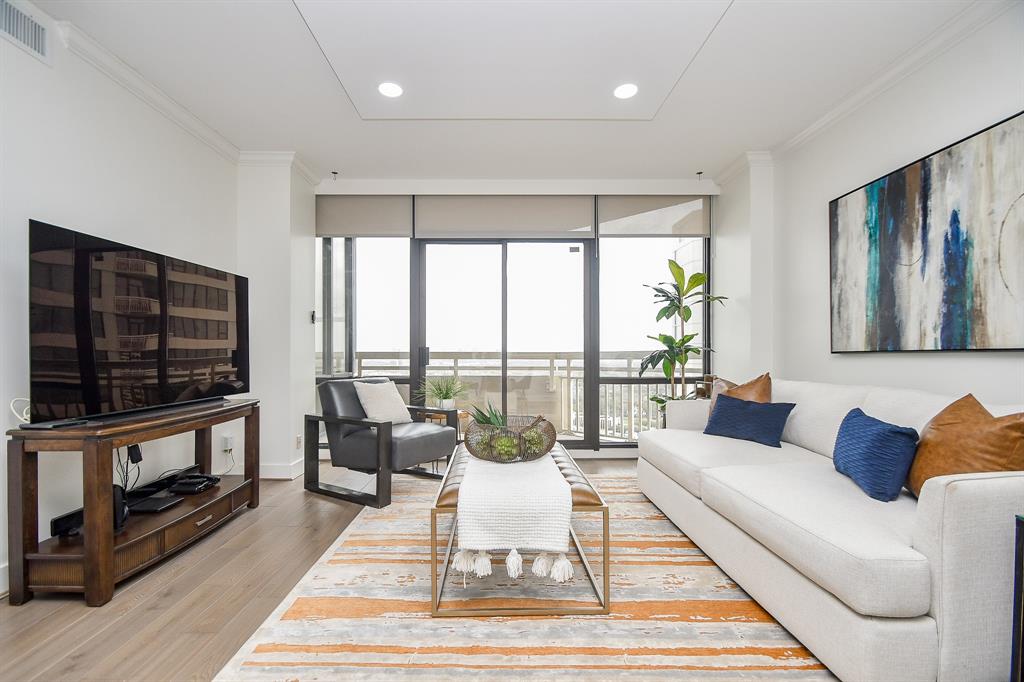 14 Greenway Plaza #24N, Houston, Texas image 1