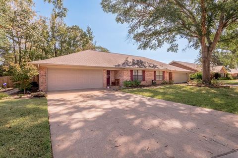 A home in Nacogdoches