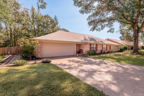 A home in Nacogdoches