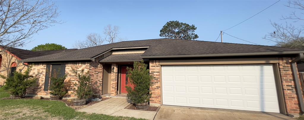 Photo 2 of 9 of 1 Shallowbrook Street house