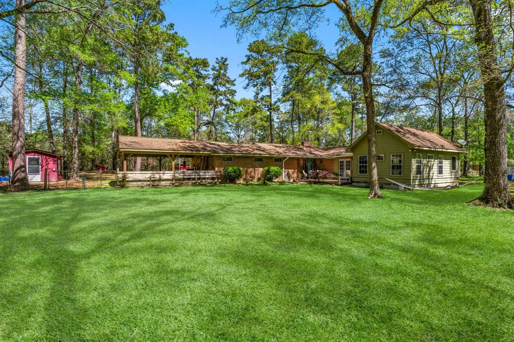 3027 Pine Acres Drive, Conroe, Texas image 25