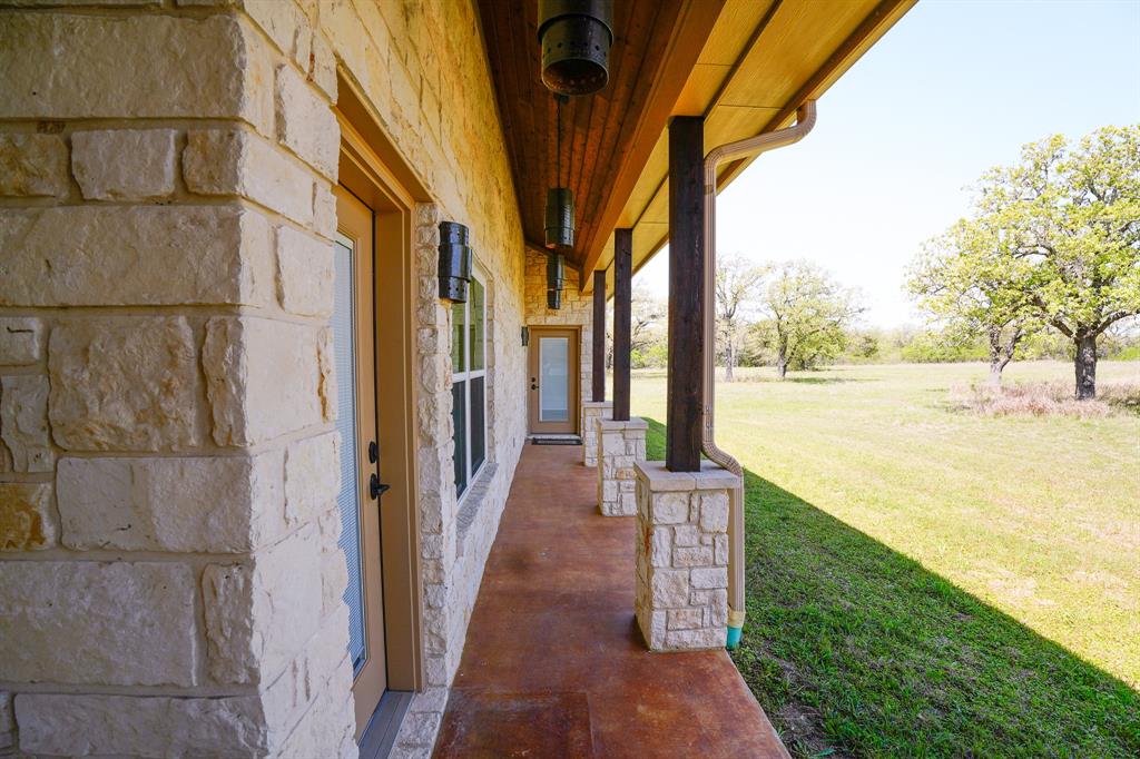 5411 N State Highway 95, Flatonia, Texas image 26