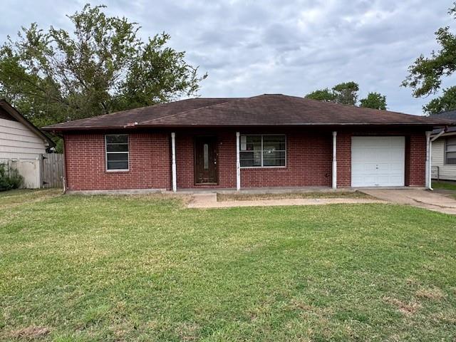 1419 W 10th Street, Freeport, Texas image 1