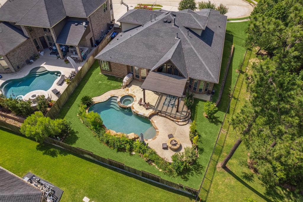 34132 Willow Bluff Lane