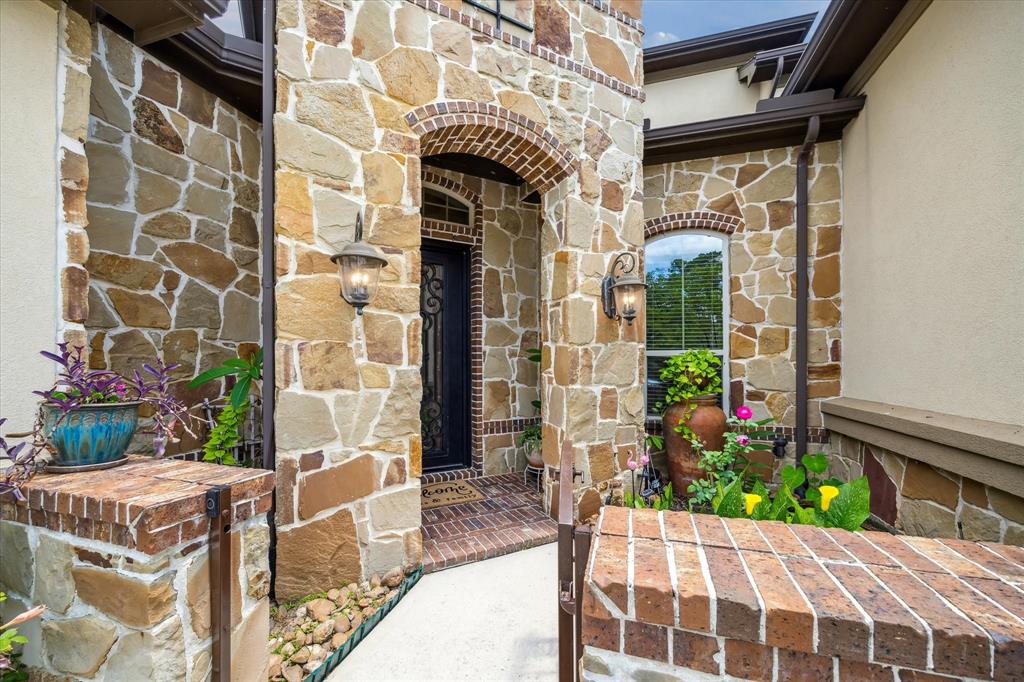 34132 Willow Bluff Ln Lane